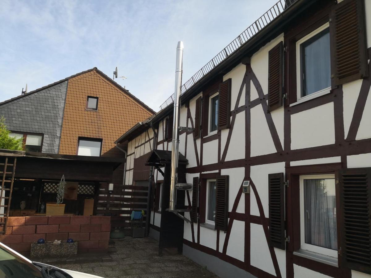 Haus Am Fluss Kall Exterior foto